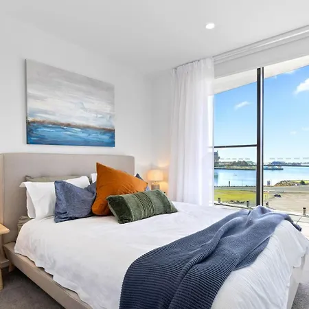 Harbour Towers, Newcastle'S Elite Apartment Stays, Free Parking & Tram Access Exterior photo