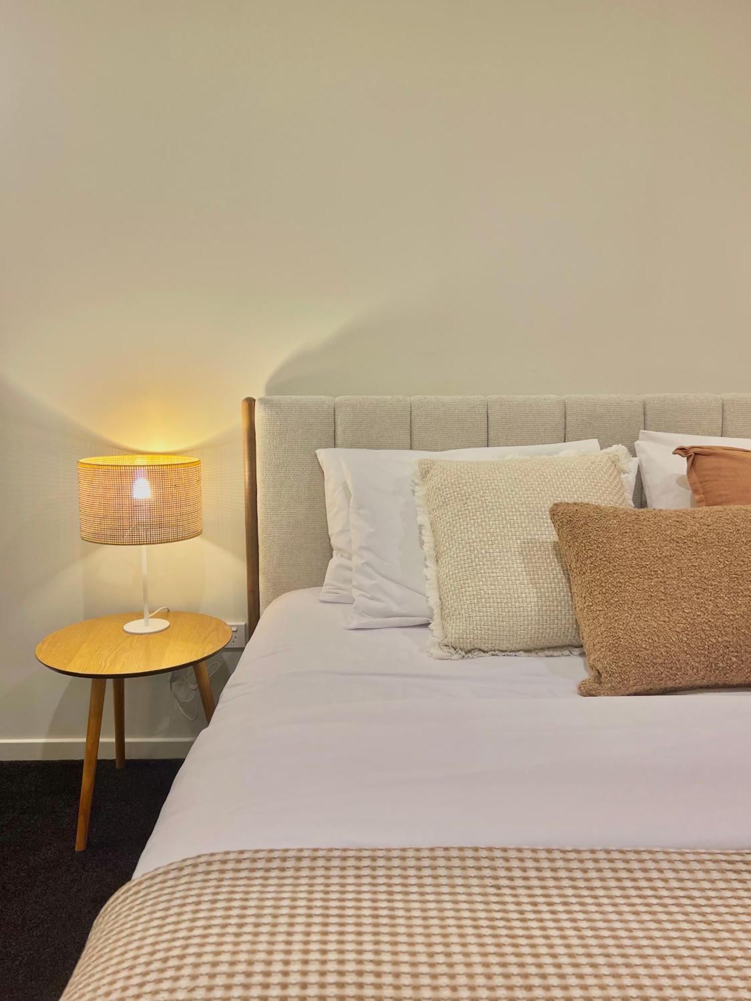 Harbour Towers, Newcastle's Elite Stays, Free Parking & Tram Access Apartment