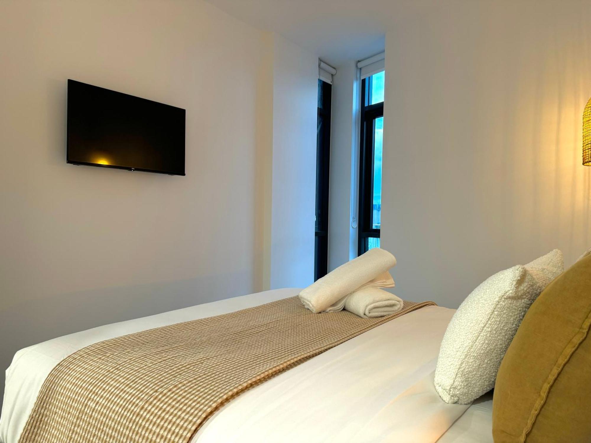 Harbour Towers, Newcastle's Elite Stays, Free Parking & Tram Access Apartment